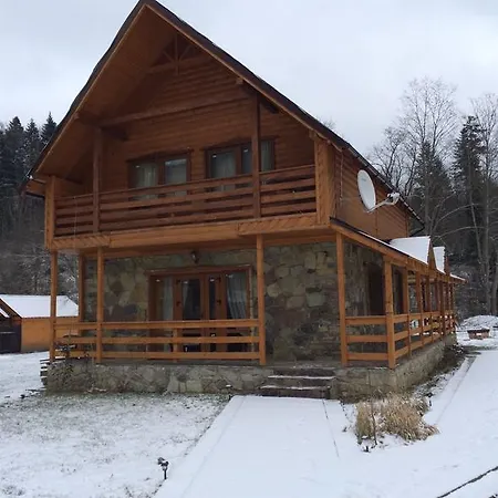 Guest house In Carpathians Migovo