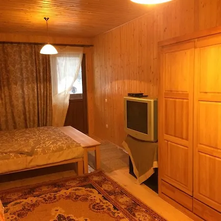 In Carpathians Maison d'hôtes Myhove