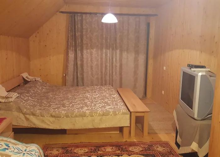 In Carpathians Maison d'hôtes Myhove