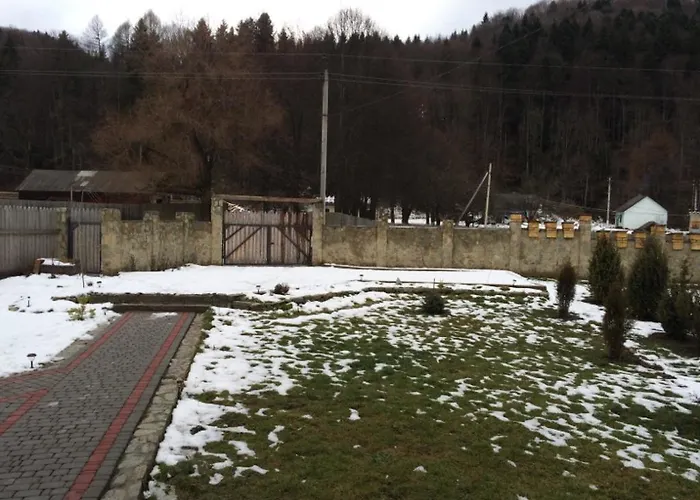 In Carpathians Maison d'hôtes 4*